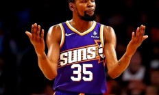 开云体育app-勇士逆转夺冠，杜兰特成为最有价值球员