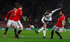 开云体育在线-伯恩利主场不敌布莱顿，保级形势扑朔迷离