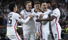 开云体育官方网站-欧预赛比赛胜负悬念不断，观众期待