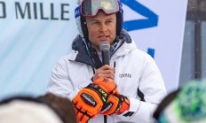 开云下载-佛罗伦萨取得关键胜利，坚守前列