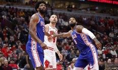 开云平台-76人队遭遇三连败，球队危机加剧