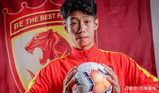 包含中国香港队实力不俗，斩获胜利进军下轮的词条