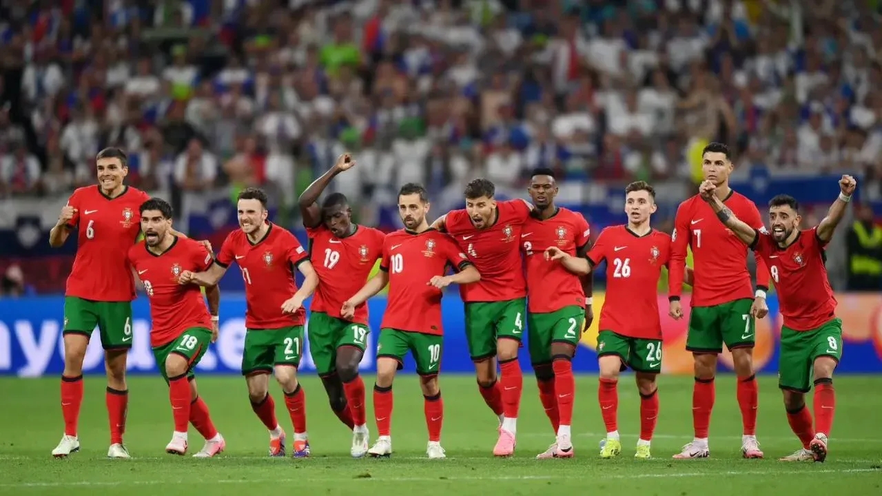 德國大勝西班牙，晉級前景一片光明的简单介绍