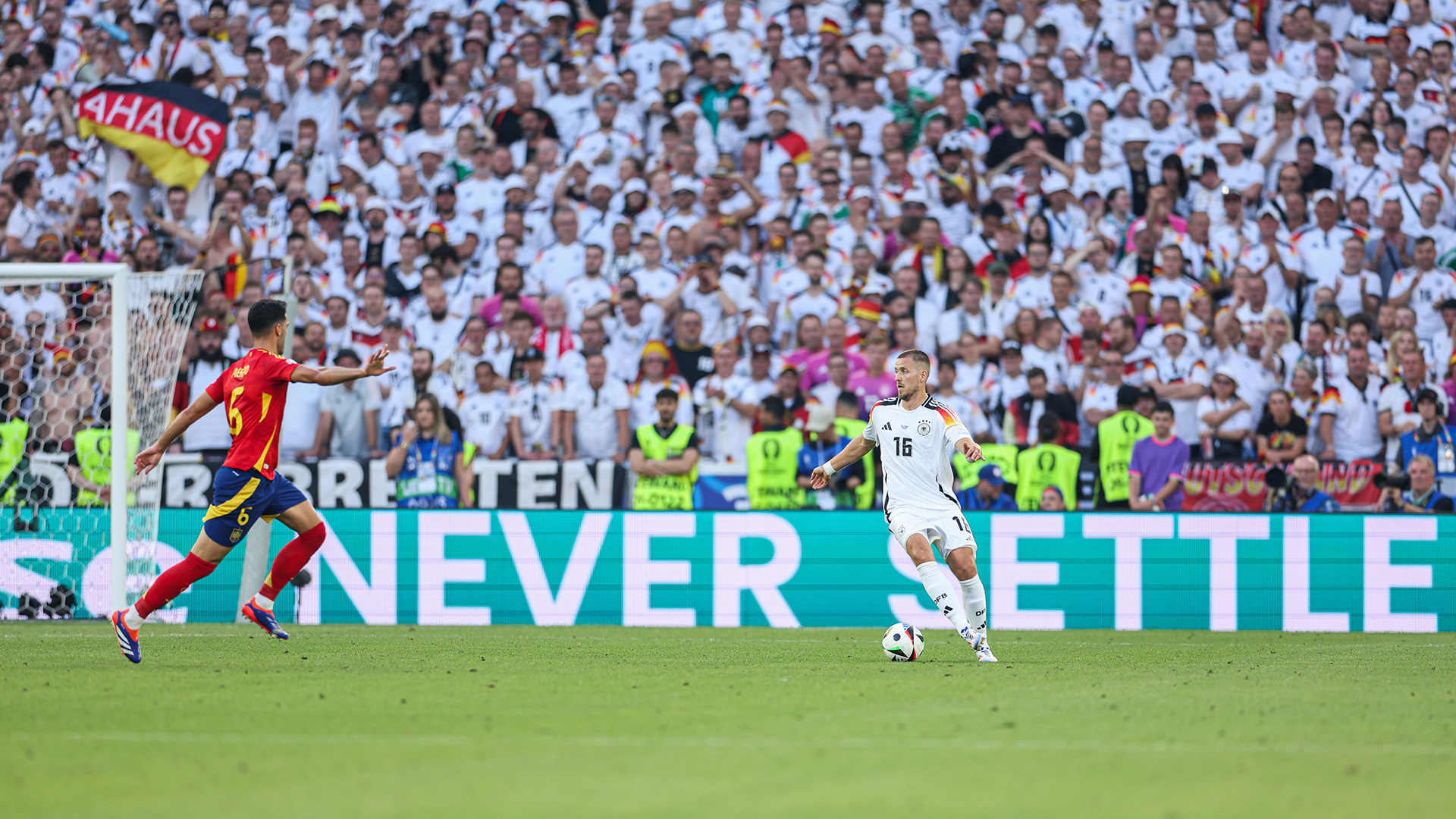 德國大勝西班牙，晉級前景一片光明的简单介绍