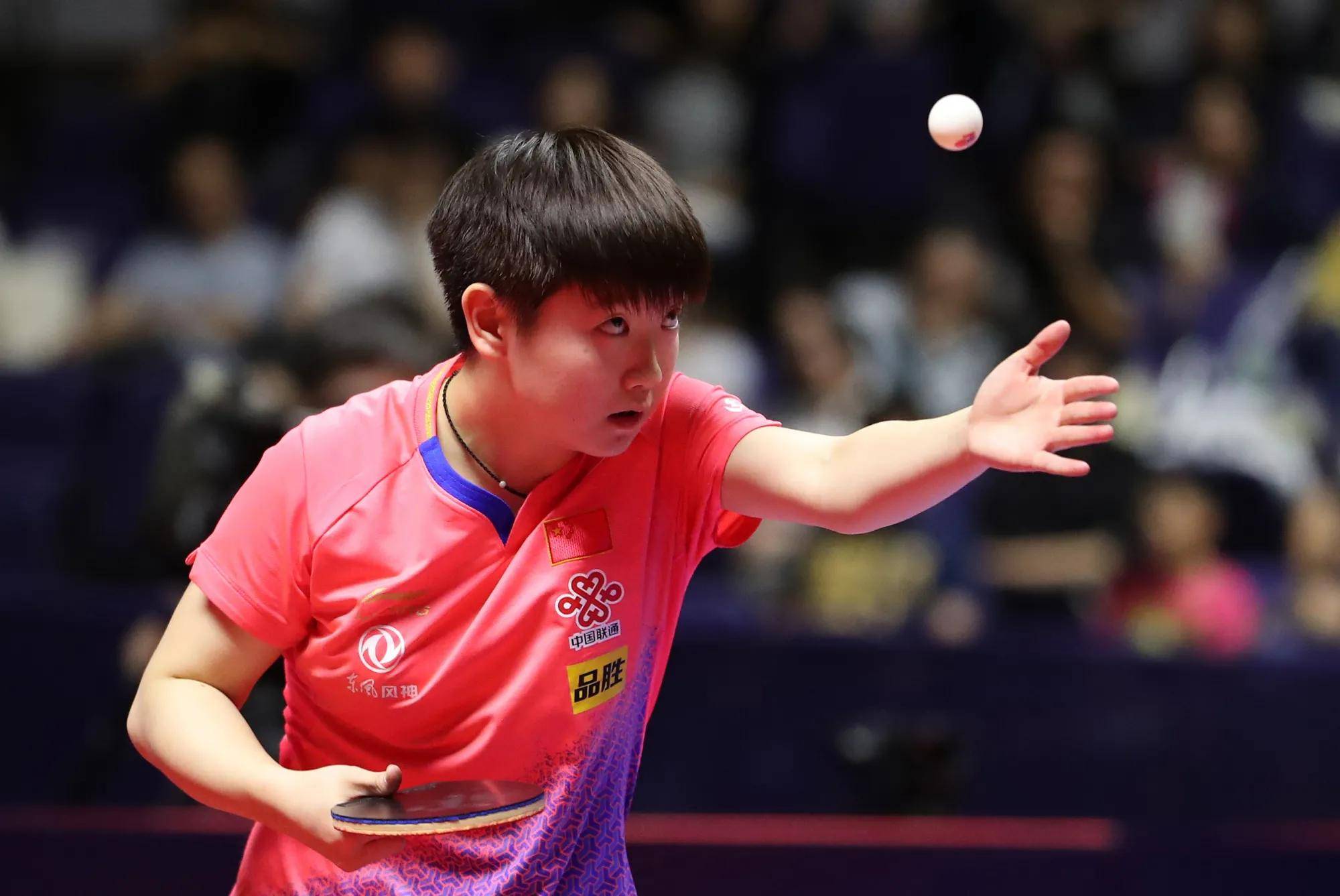 关于身体技能比赛选手展现高超技艺夺冠的信息