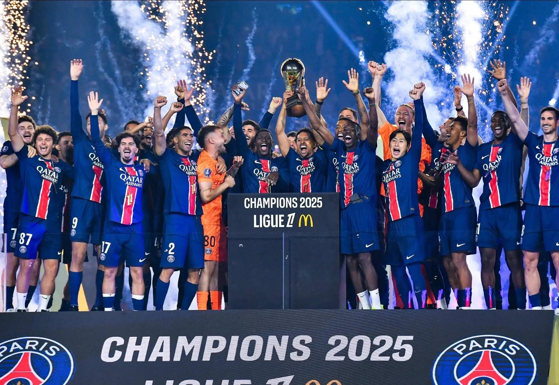 国际足坛赛事备战出击，比赛即将打响