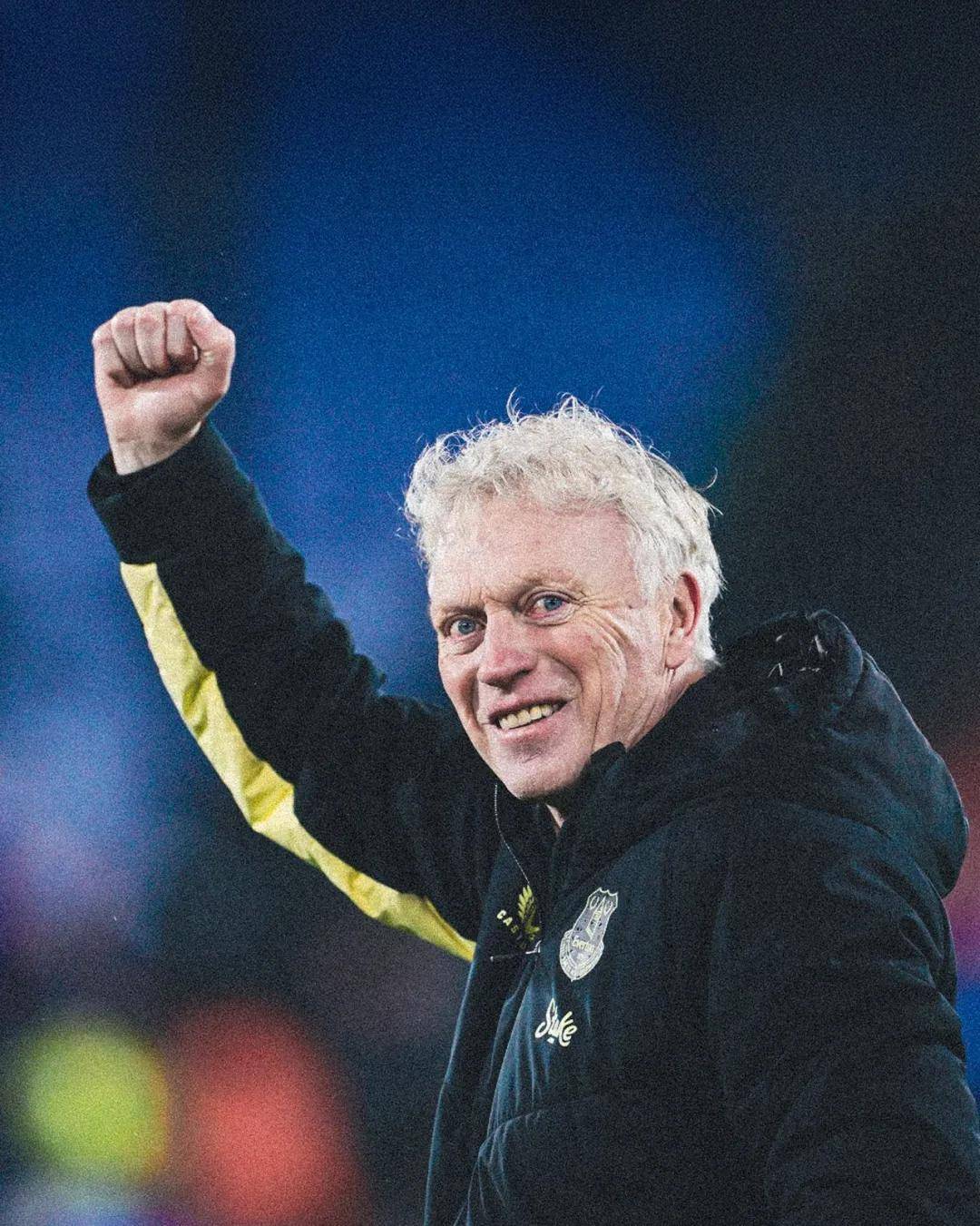 埃弗顿全队斗志昂扬，迎接新一轮挑战