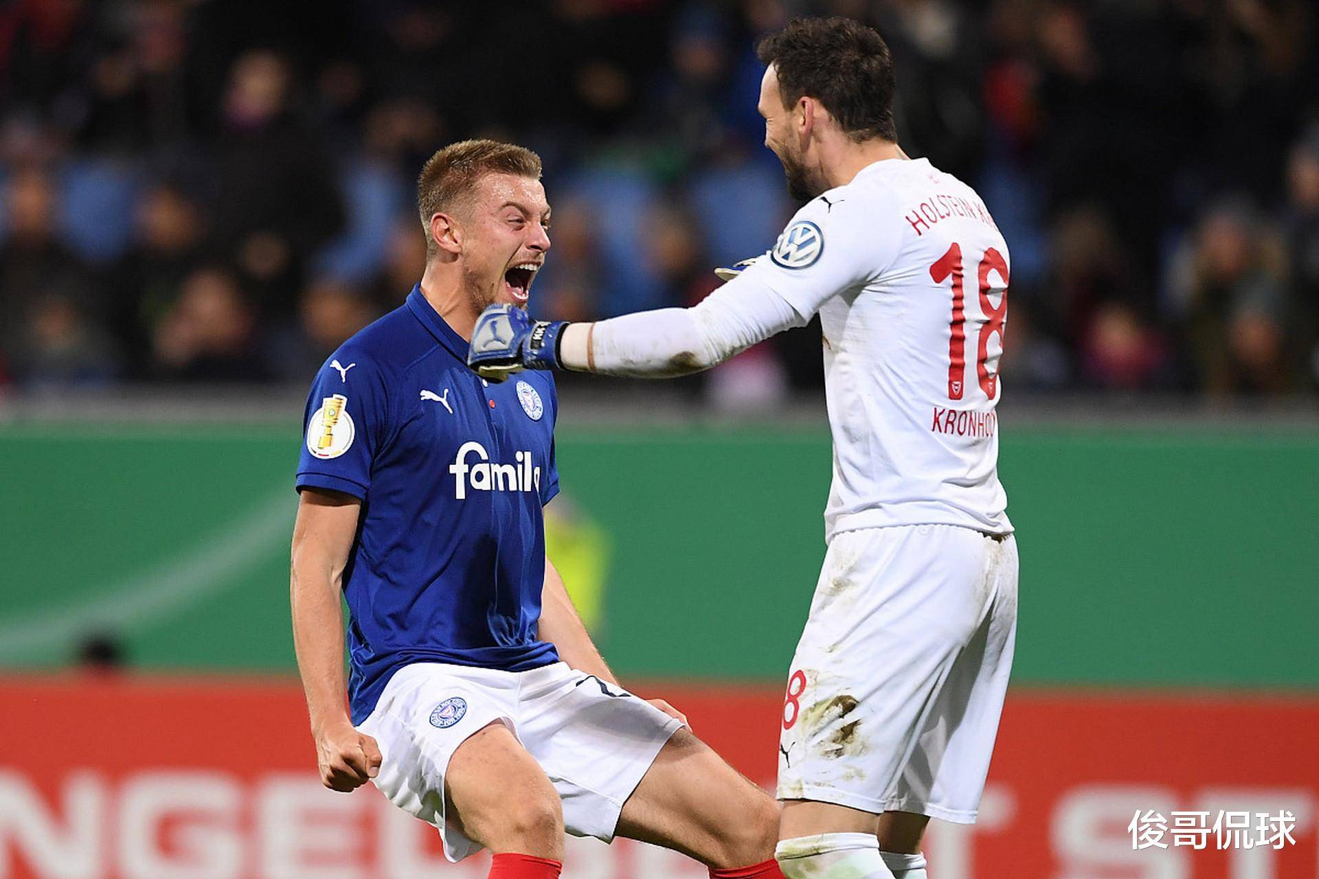 圣埃蒂安主场大胜，豪取三分