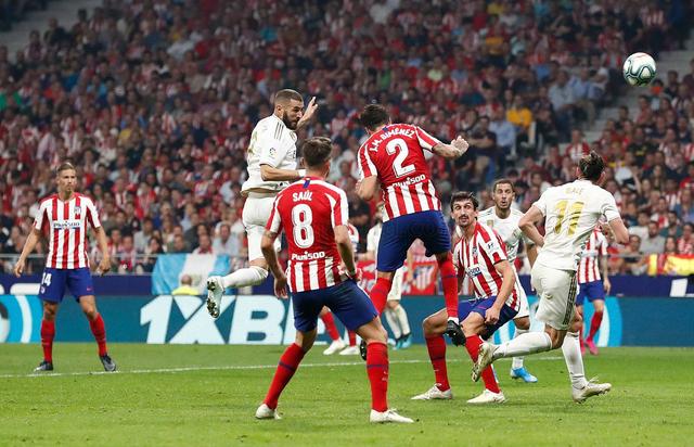 马德里德比黄蓝对战，鏖战平局-