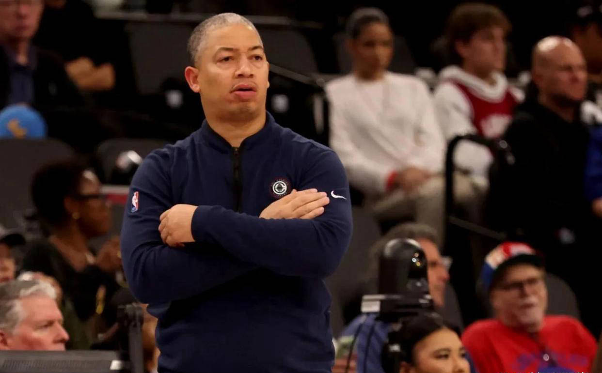 雄鹿主教练调整大胜，新战术获得成功