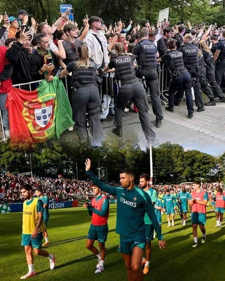 足球璀璨盛宴，吸引无数球迷狂热支持