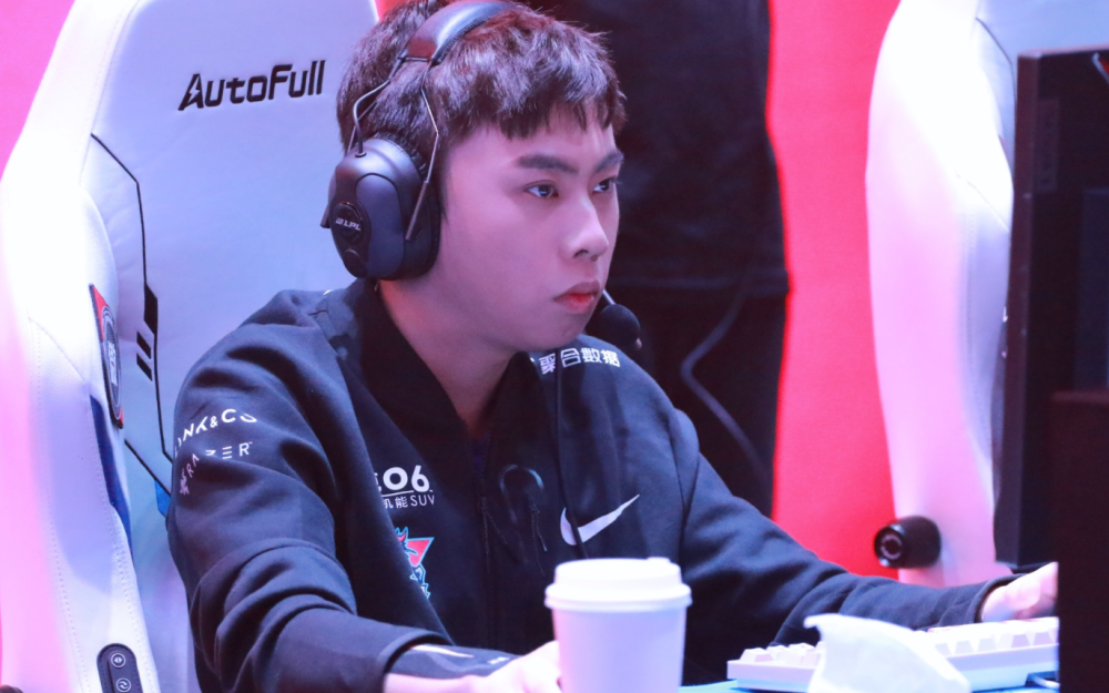 BLG横扫EG，Lehends极限生还后反打强强对话全球总决赛，成为赛场最大亮点的简单介绍