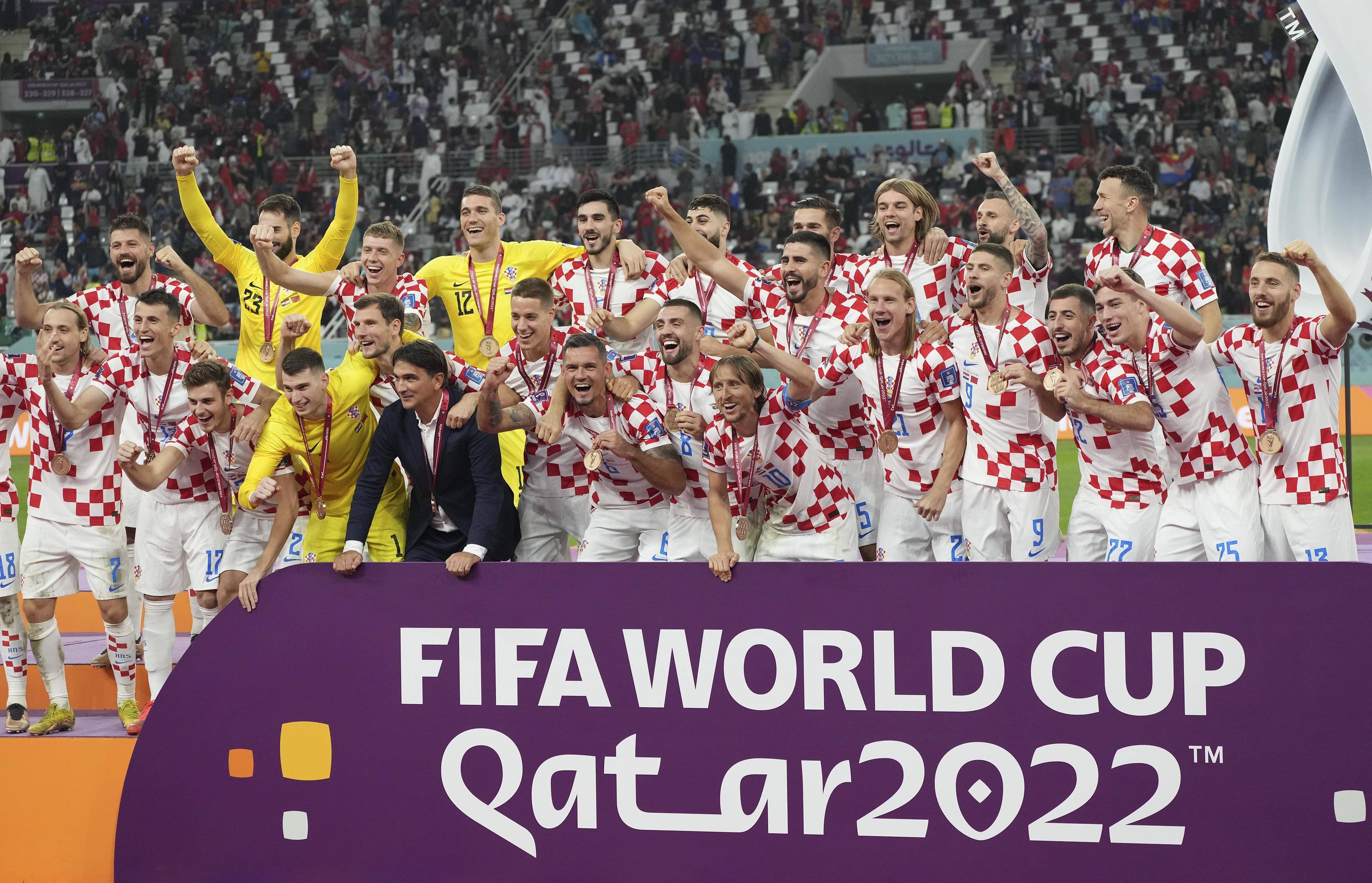 克罗地亚国家队在客场战胜俄罗斯，取得胜利